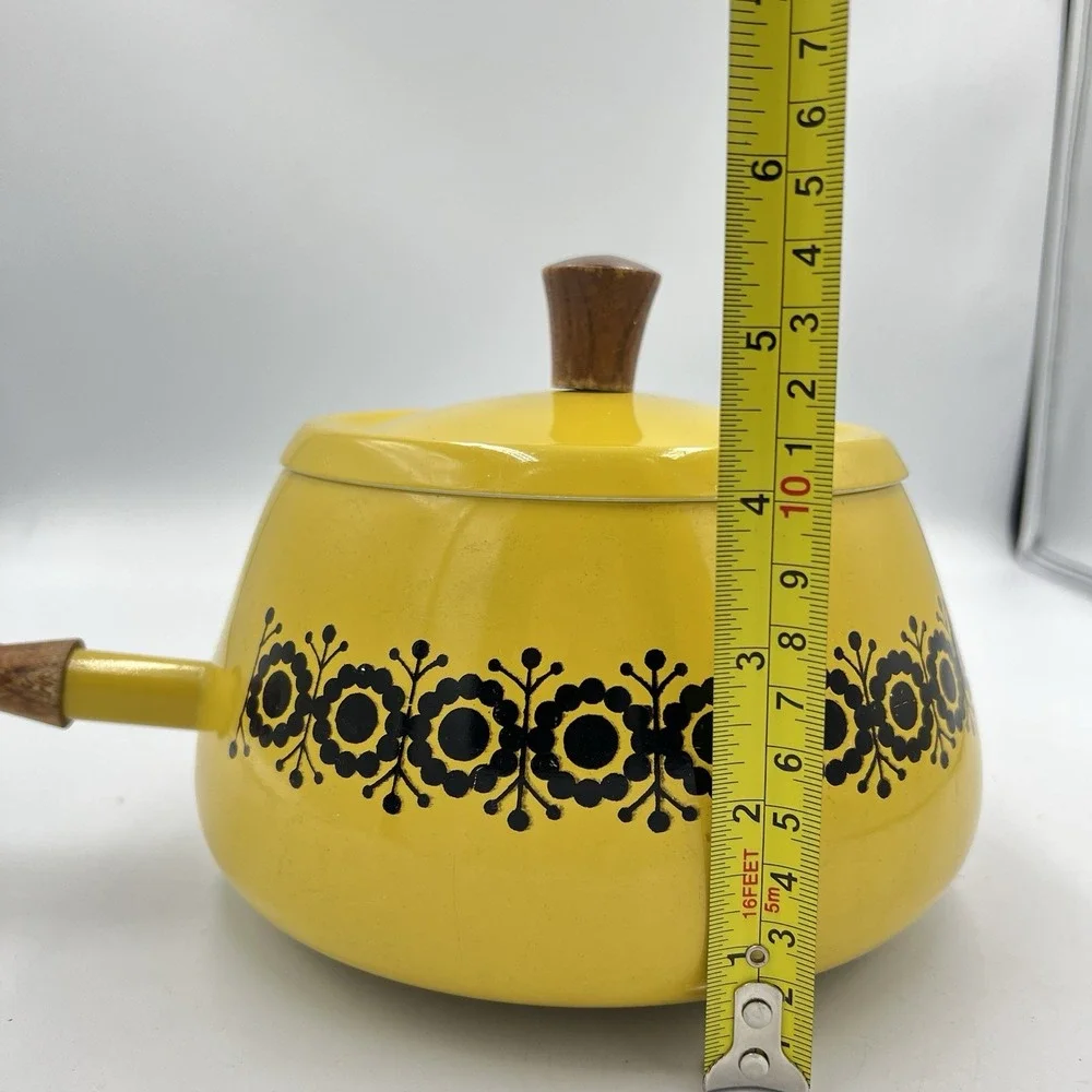 MCM Sauce Pan Pot Mustard Yellow Enamel Lid Wood Handle Japan Vtg‎